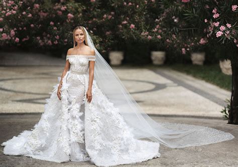 versace silbernes hochzeitskleid|Versace bridal designs.